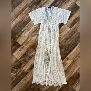 NWT AAKAA WHITE LACE TIE FRONT SWIM COVERUP MAXI DRESS SIZE SMALL